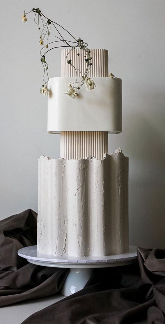 40 Eternal Elegance Wedding Cake Ideas : Beach Vibe & Modern Cake