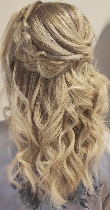 27 Effortlessly Beautiful Hairstyles for a Bohemian Wedding : Versatile ...