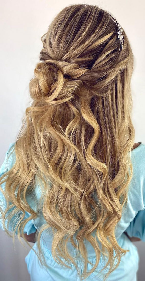 35 Enchanting Hairstyles for a Fairytale Wedding : Bohemian half up style with a messy bun