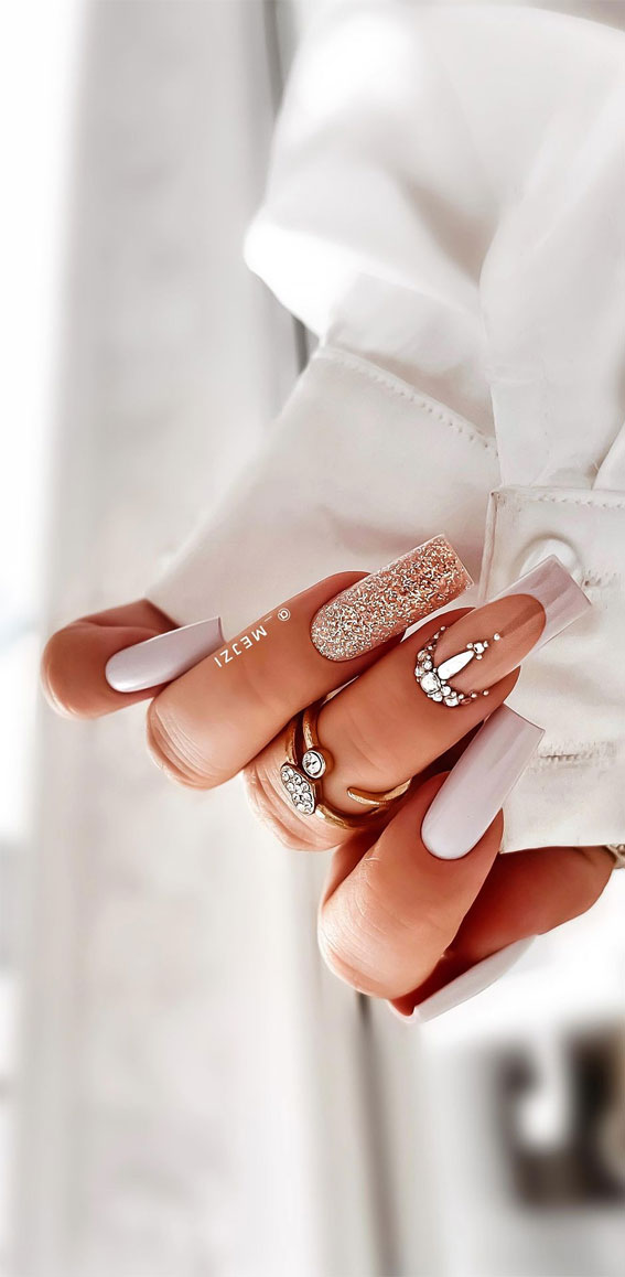 50 Pick and Mix Nail Designs for an Unboring Look : Glam Neutral Nails