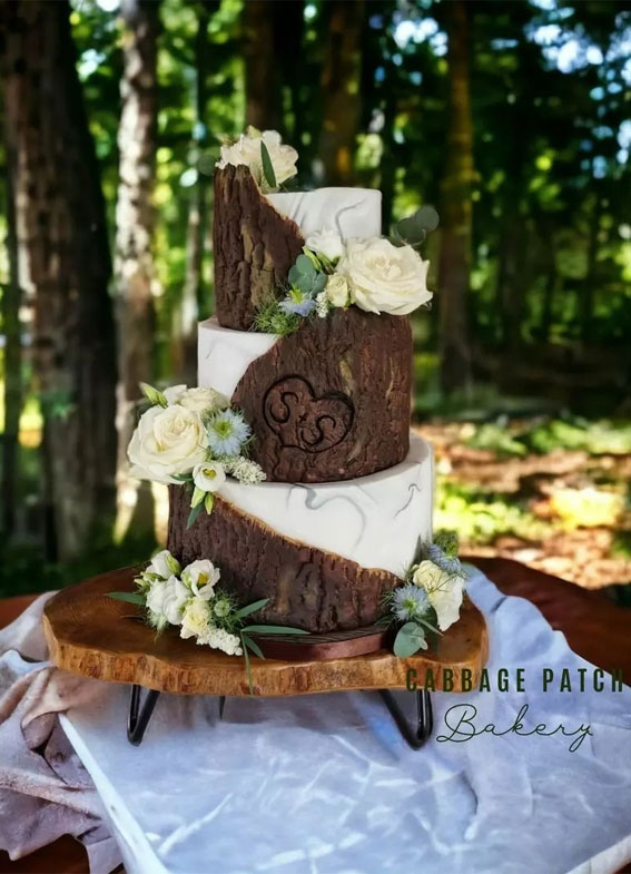Wood Slice Wedding Cake, Tree Stump Wedding Cake, Woodland Theme Wedding Cake