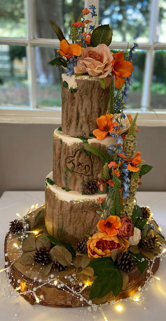 Wood Slice Wedding Cake, Tree Stump Wedding Cake, Woodland Theme Wedding Cake