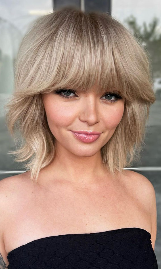 Shoulder length cuts with long layers and face frame, shoulder length haircut, Short layered haircuts for women, face-framing layers medium hair