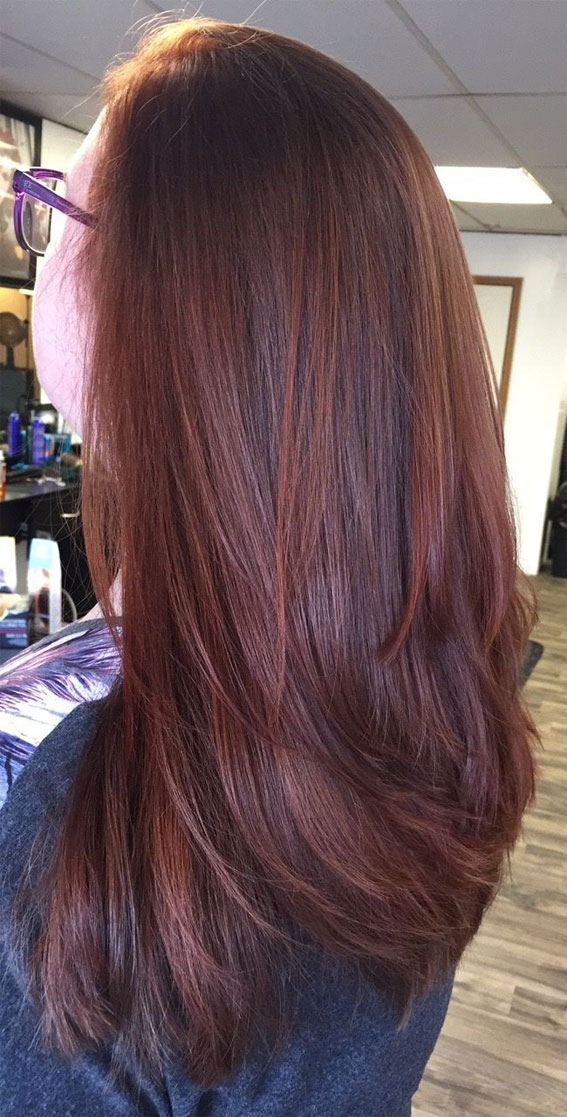 50 Cozy Fall Hair Colour Ideas for a Stylish Season : Copper with Brown Blend Layered Haircut