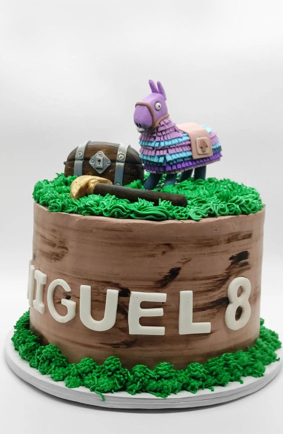 Fortnite cake, Fortnite cake ideas, Fortnite birthday cake, Fortnite-themed birthday cake, Fortnite-themed cake