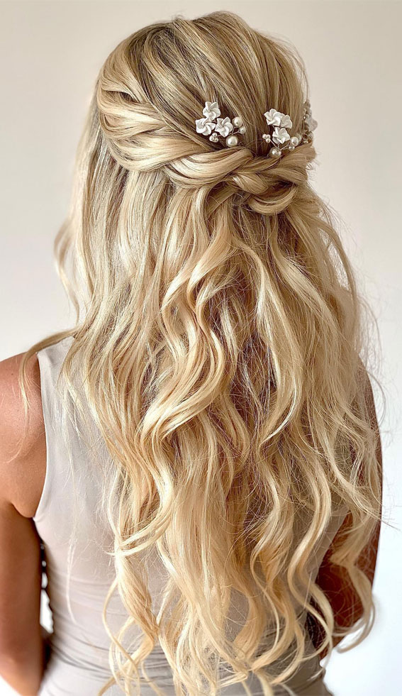 half up half down hairstyle, half up half down hairstyles, half up half down wedding hairstyle, wedding hairstyles, half up half down bridal hairstyle, half up half down 