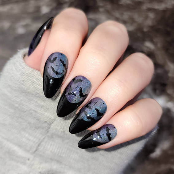 40 Wickedly Halloween Nail Art Ideas : Gotham Glam Glittery, Batty Frenchies