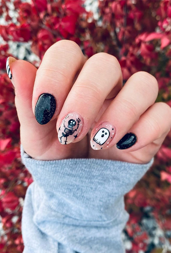 43 Best Christmas Nails Ideas and Inspo Art to Try in 2023