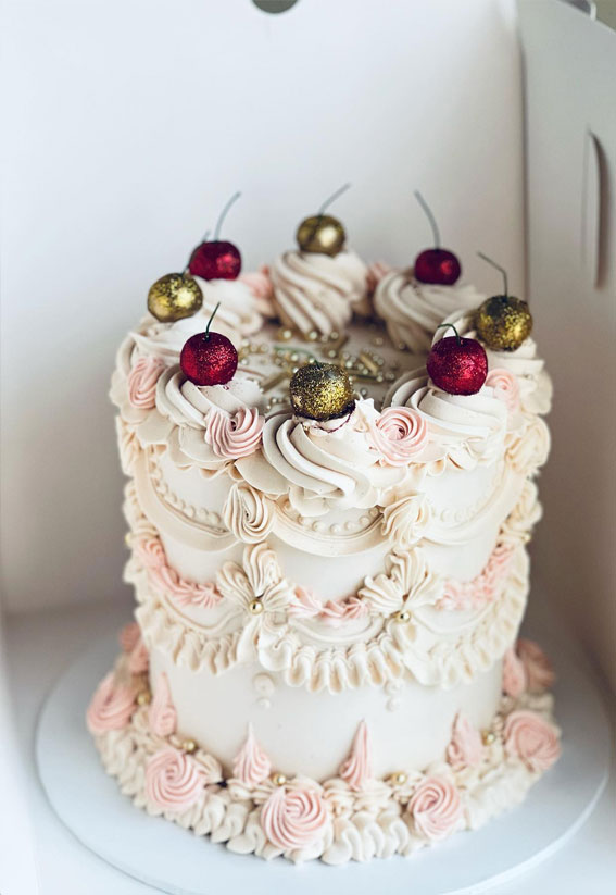 50 Lambeth Cake Ideas for Masterful Cake Decorating : Pink, Nude & Glitter Cherries