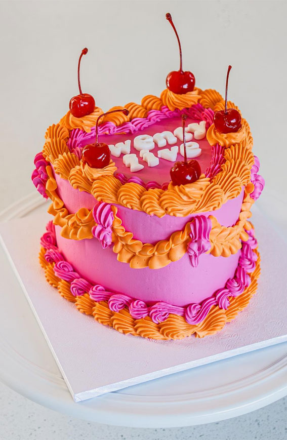 50 Lambeth Cake Ideas for Masterful Cake Decorating : Bright Pink & Orange Heart Cake