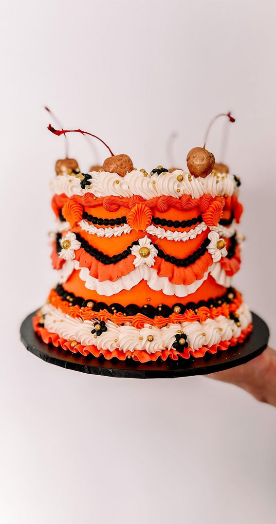 50 Lambeth Cake Ideas for Masterful Cake Decorating : Black, Orange & White Cake