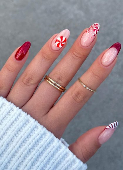 Magical Christmas Nail Art Inspirations Candy Cane Kisses