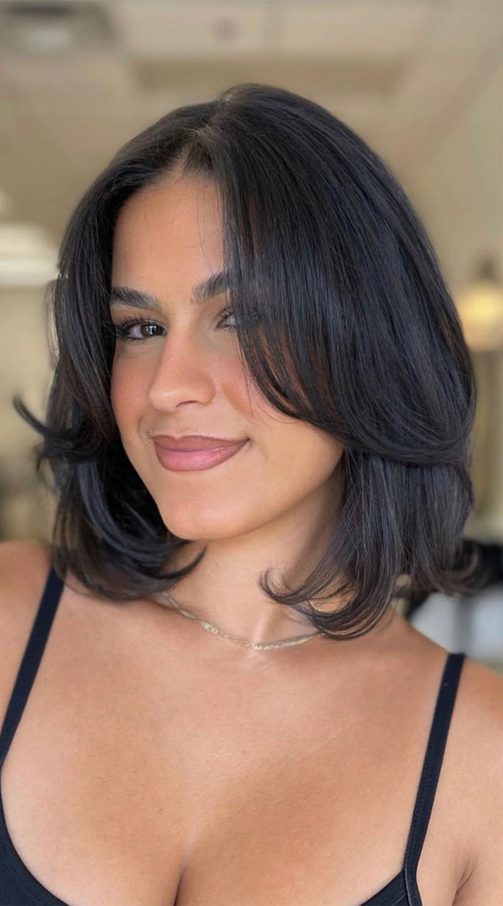 43 Structured Sophistication Bob Haircut Ideas : Brunette Soft Curtain Bang Bob