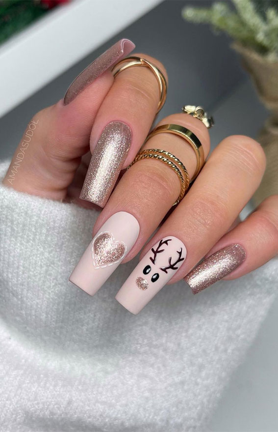 Glam Festive Christmas Nail Art Ideas : Rose Gold & Mauve with Reindeer