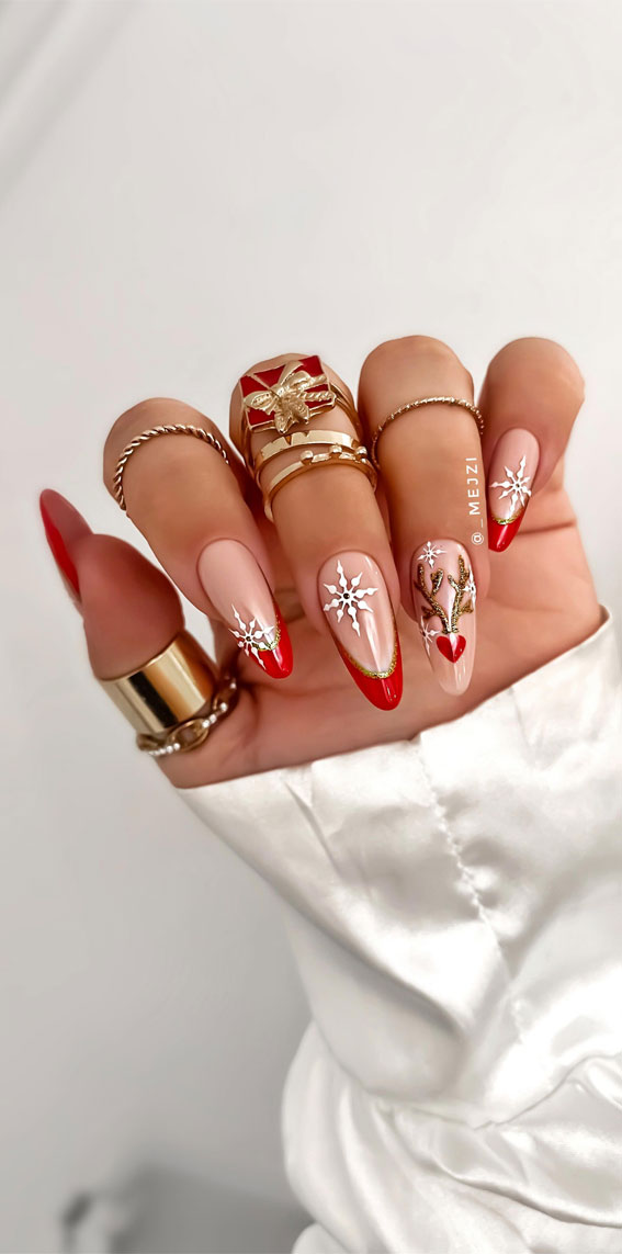 Christmas nails, Christmas nail art, xmas nails, candy cane nails, santa hat nails, candy cane tip nails, festive nails, Christmas nails simple, Classy Christmas nails, Christmas nail colors, Christmas nails French tip