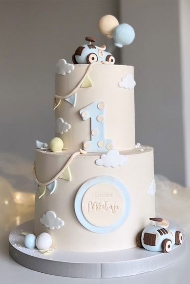 41 First Birthday Cake Ideas to Celebrate Milestone Moments : Racing ...