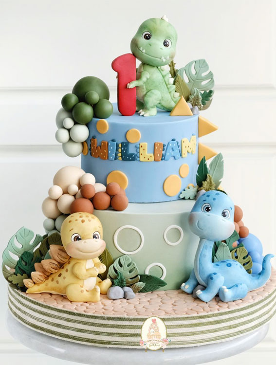 41 First Birthday Cake Ideas to Celebrate Milestone Moments : Cutie Dinos