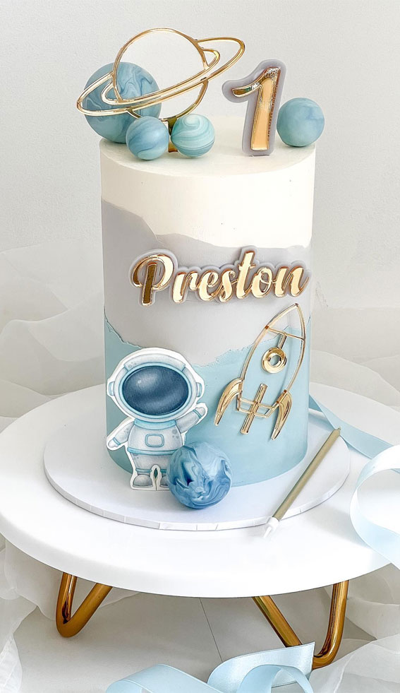 41 First Birthday Cake Ideas to Celebrate Milestone Moments : Space-Themed Cake