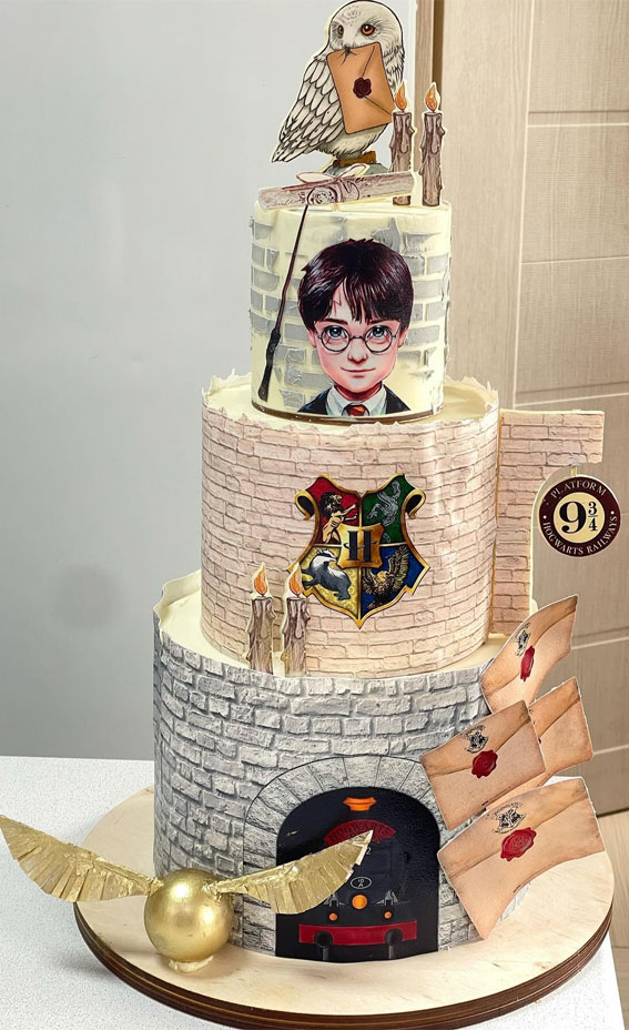 52 Enchanting Harry Potter Cake Ideas for Wizards and Witches : Hogwarts’s Railways