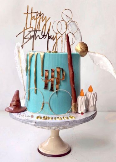 52 Enchanting Harry Potter Cake Ideas For Wizards And Witches : Tiffany 