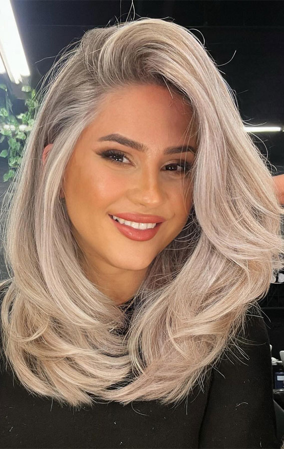 Enchanting Hair Colour Trends To Illuminate 2024 : Creamy Pale Blonde