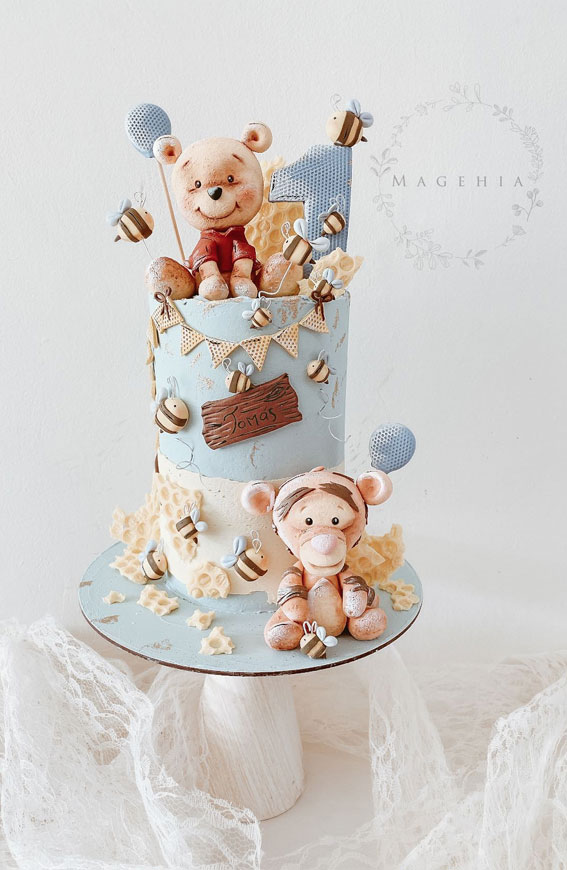 30 Birthday Cake Ideas for Little Ones : Winnie & Trigger Cake