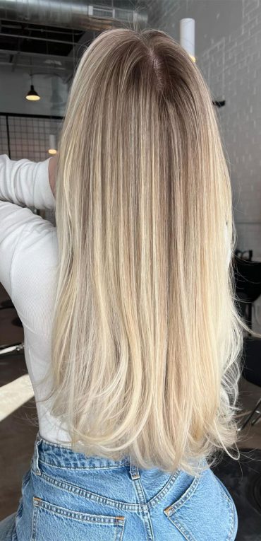 50 Fabulous Balayage Hair Colour Ideas for 2024 : Cool Blonde Balayage