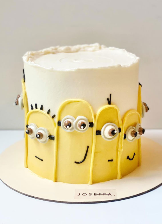 50 Birthday Cake Inspirations For Every Age : Minion Theme Cake