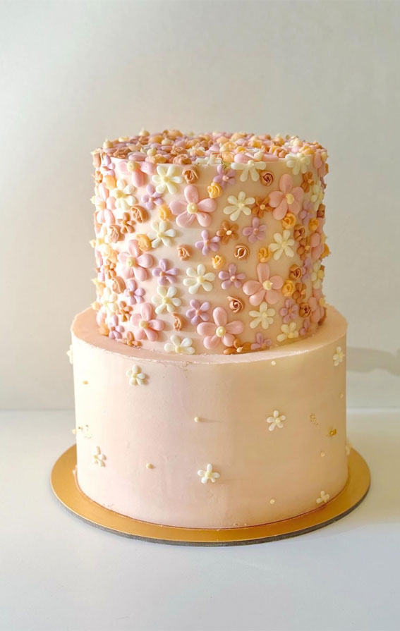 50 Birthday Cake Inspirations For Every Age : Daisy Two Tier Cake