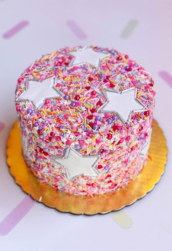 50 Birthday Cake Ideas To Delight And Impress : Playful Starry Delight