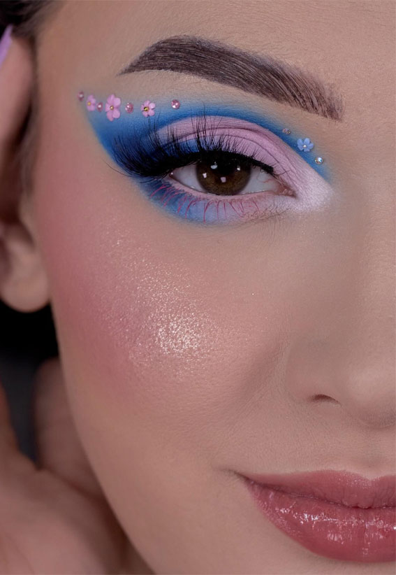 50 Vibrant Makeup Looks for Bright Weather : Breath of Spring & Ocean