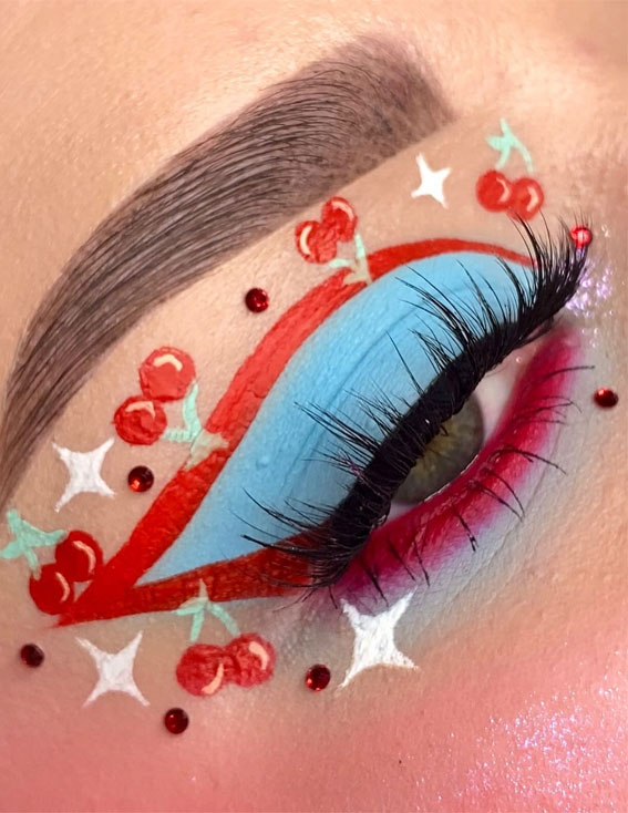 50 Vibrant Makeup Looks For Bright Weather : Cherry Blue Bliss