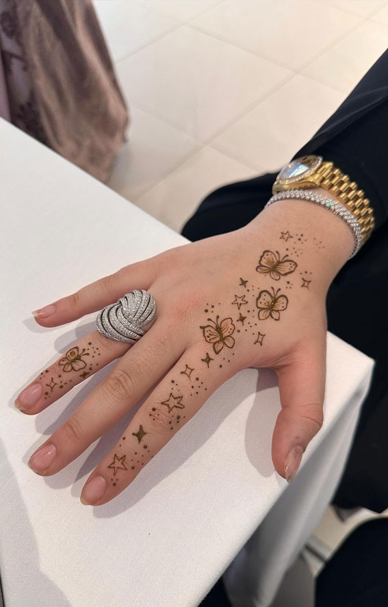 30 Timeless Henna Ideas For Stylish Expressions : Magical Allure of Butterflies & Stars