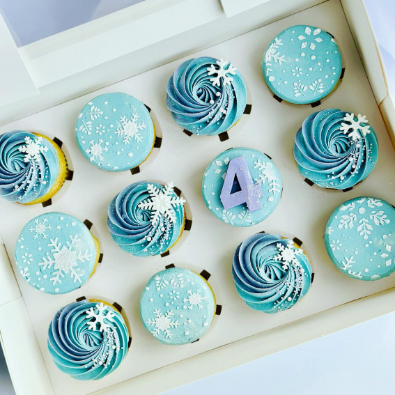 45 Cupcake Decorating Ideas For Every Occasion : Frozen Cupcakes for ...