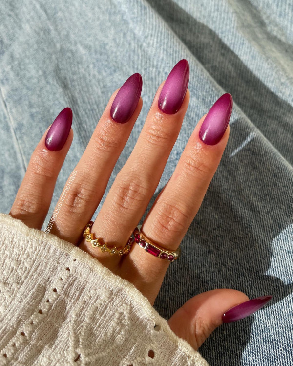 Trendy Almond-Shaped Berry Aura Nails