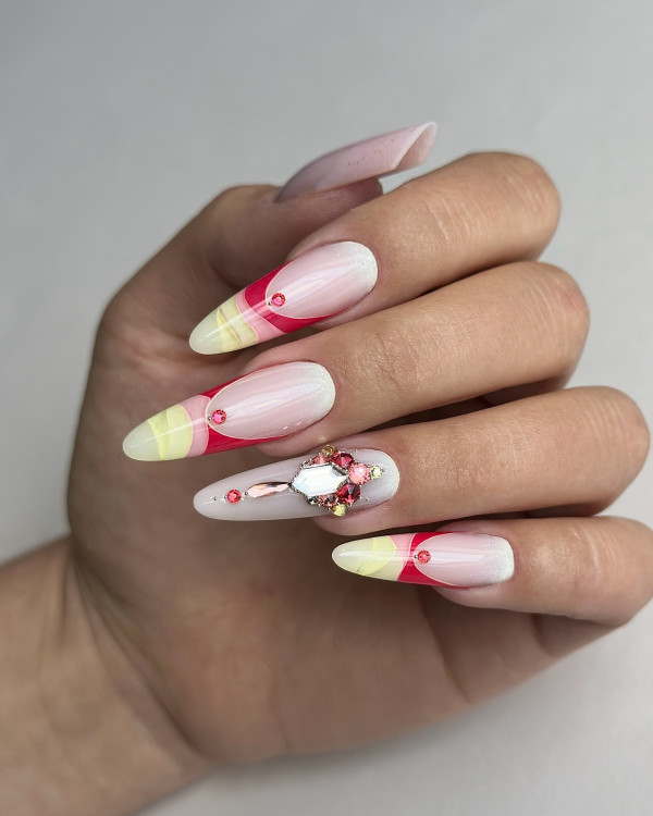 Sophisticated & Modern French Tip Almond Nail Design