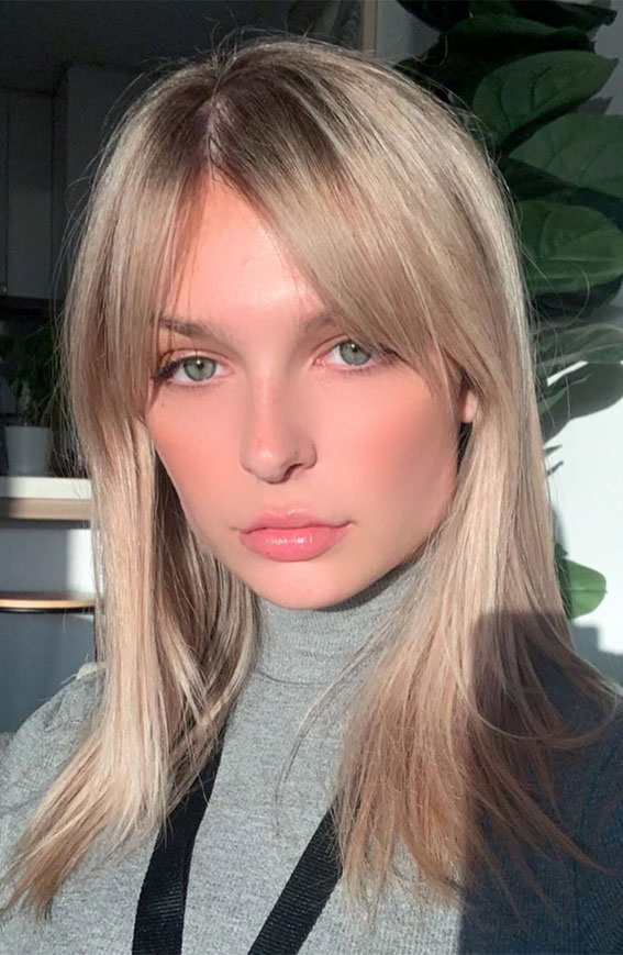Straight Long Haircut with 70s Vibe : 22 Best Curtain Bangs For Every Hair Type
