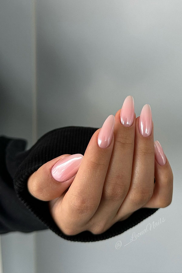 Almond-Shaped Subtle Pink Glazed Nails Perfect for a Rich Girl