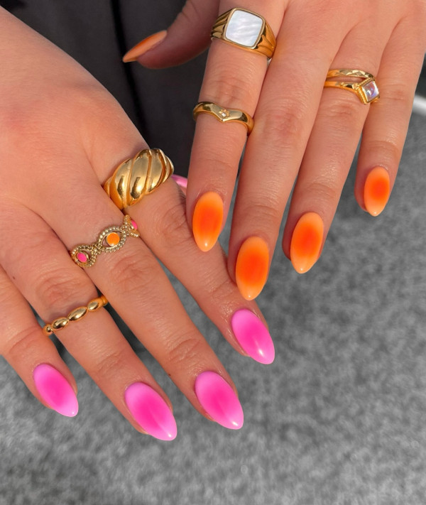 40 Summer Holiday Nails : Pink and Orange Aura Nails