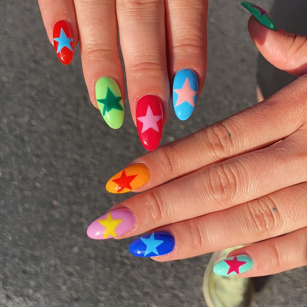 40 Summer Holiday Nails : Colorful Star Summer Nails