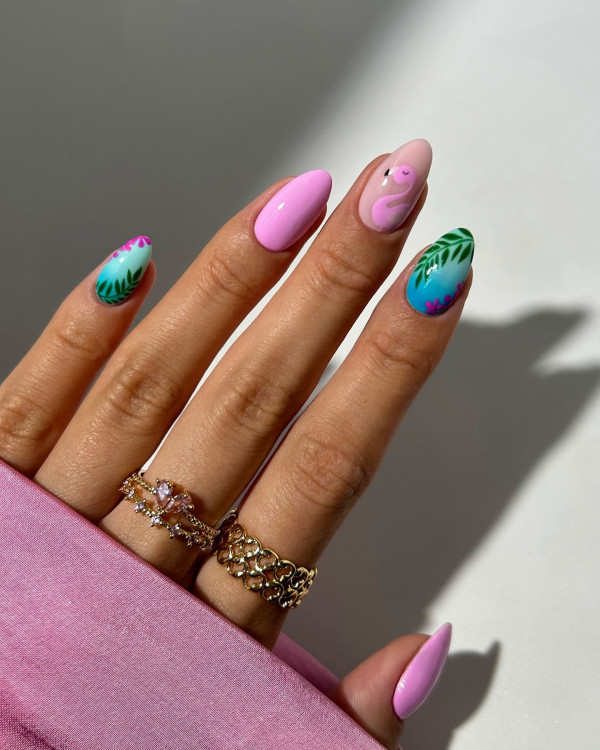 40 Summer Holiday Nails : Tropical Flamingo Nail Art Design