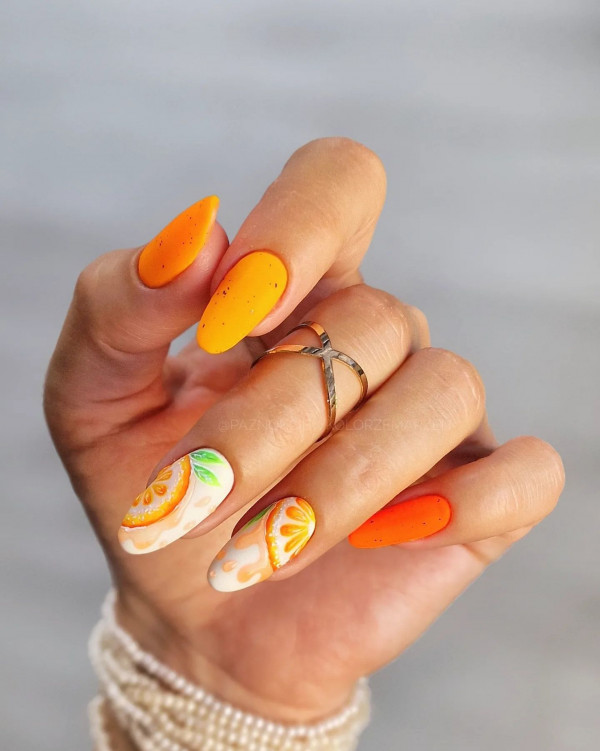 40 Summer Holiday Nails : Citrusy Orange Slice Nails