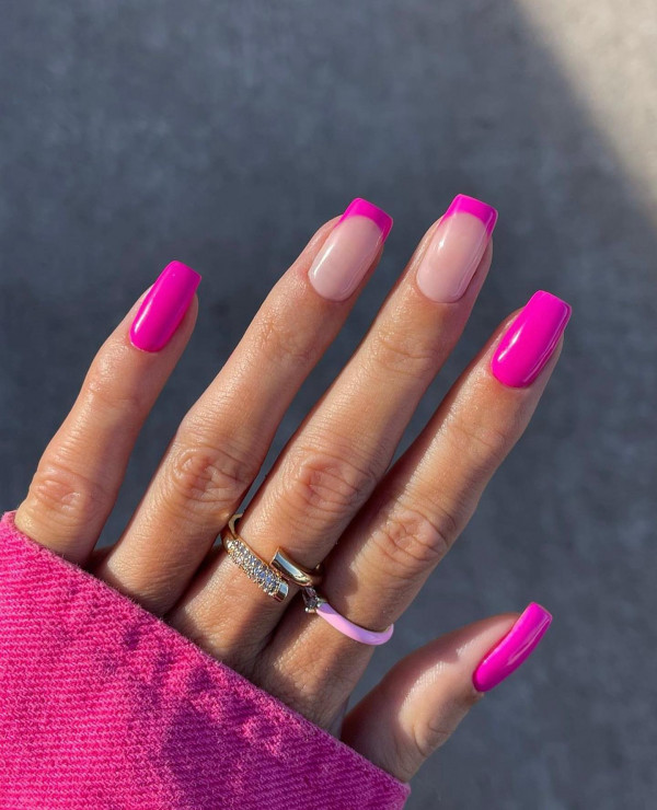 25 Summer Nails Ideas : Neon Pink French Tips