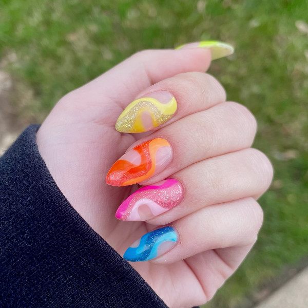 25 Summer Nails Ideas : Colourful Groovy Spectrum Swirls