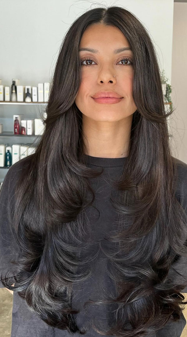 Sleek and Shiny Long Layers, butterfly layered haircut, Cute Layered Hairstyle For Long Hair, long layered haircut