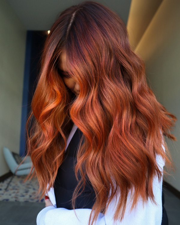 42 Autumn-Inspired Hair Shades to Try : Fiery Autumn Waves