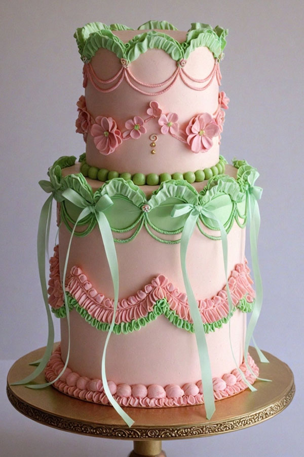 Vintage Rococo-Inspired Cake, wedding cake, wedding cake trends, wedding cake inspiration