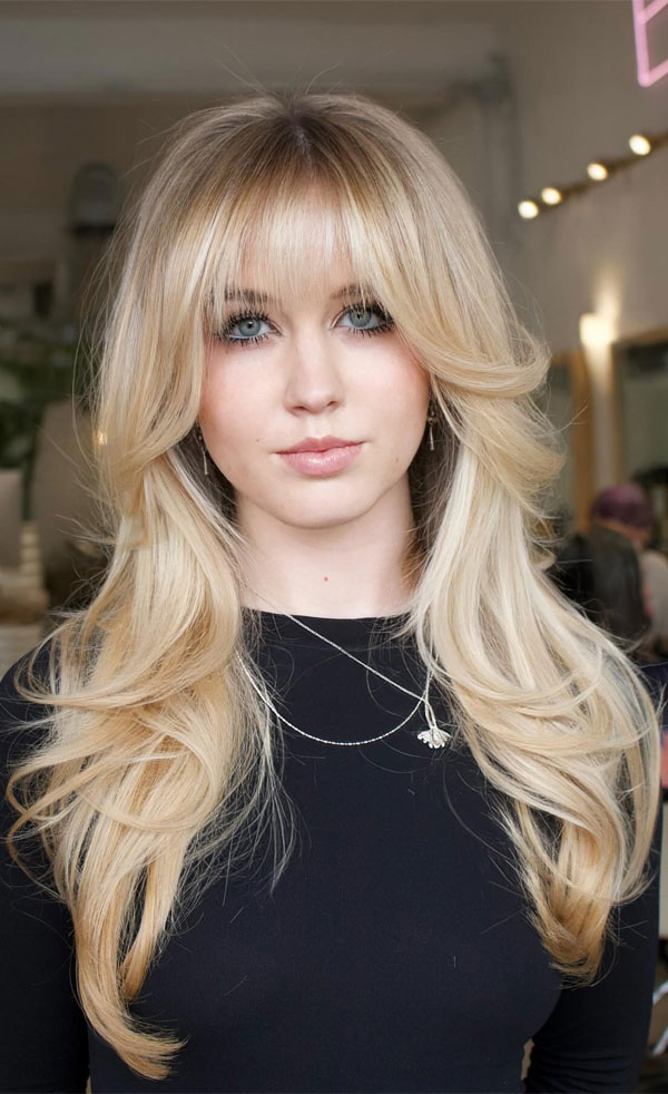 37 Stunning Voluminous Long Layered Haircuts : Blonde Layers with Curtain Bangs