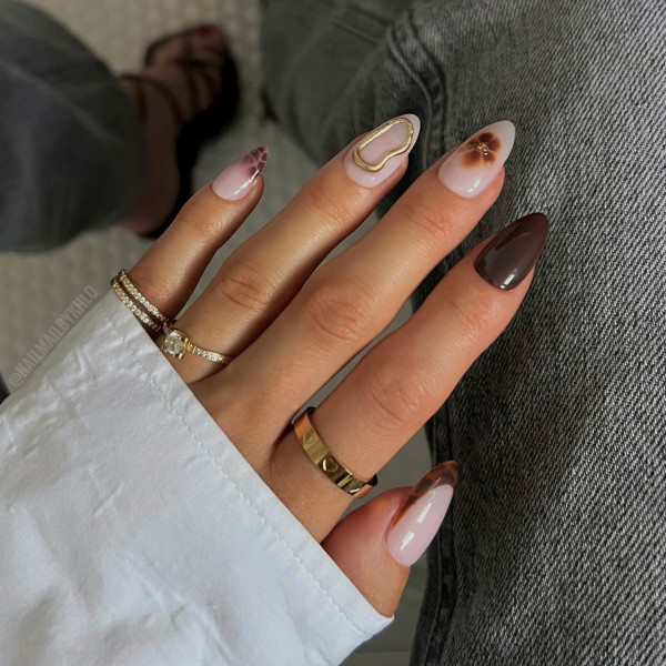 Mix n Match Nails with Leopard, Floral and Gold Outline, Trendy Fall Nails, autumn nails, autumn nail designs, fall color nails