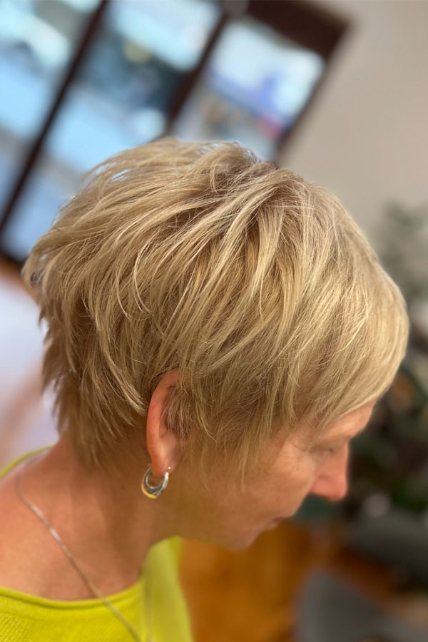 50 Trendy Pixie Haircuts For Women Over 50 : Soft Blonde Choppy Pixie